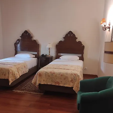 Hotel Urgeirica Nelas Exterior photo